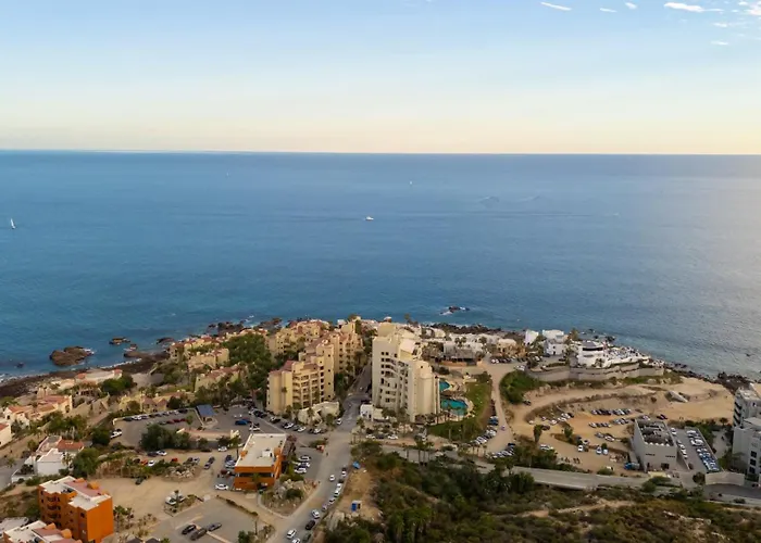 Stunning 2 Bedroom With Ocean Views & Jacuzzi By The Apartamento *