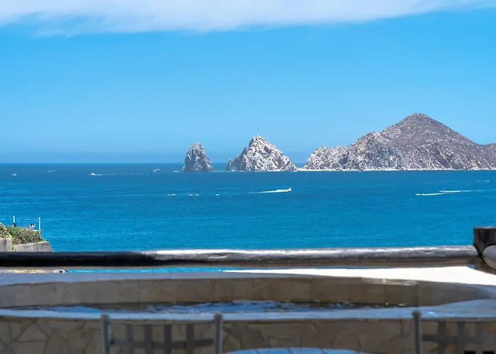 Apartamento Stunning 2 Bedroom With Ocean Views & Jacuzzi By The