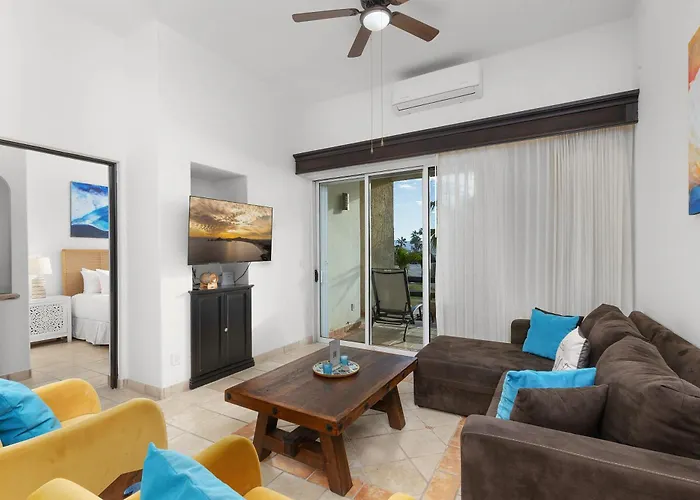 Stunning 2 Bedroom With Ocean Views & Jacuzzi By The Apartamento *
