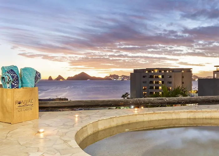 Stunning 2 Bedroom With Ocean Views & Jacuzzi By The Apartamento Cabo San Lucas