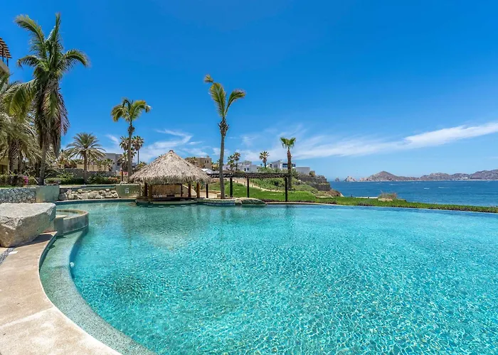 Apartamento Stunning 2 Bedroom With Ocean Views & Jacuzzi By The *