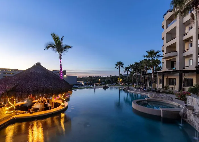 Stunning 2 Bedroom With Ocean Views & Jacuzzi By The Apartamento Cabo San Lucas