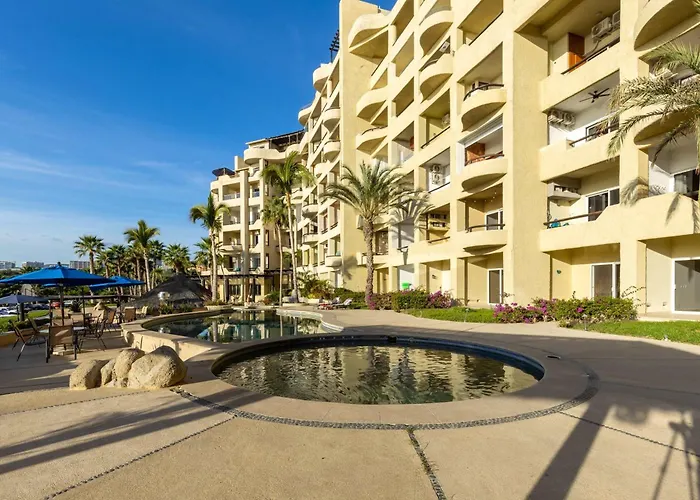Stunning 2 Bedroom With Ocean Views & Jacuzzi By The * Cabo San Lucas